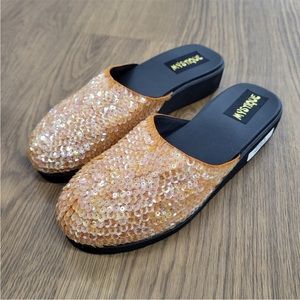 NWT Mystique Boutique Slip On Shoes Orange Sequins Retail $125 Size 8